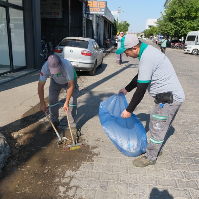 Nazilli Belediyesi'nden sanayi bölgesinde topyekün temizlik seferberliği