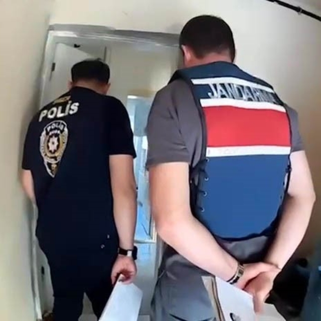 Uşak'ta Yalım soruşturmasında emniyet ve jandarmadan ortak operasyon: 15 gö...