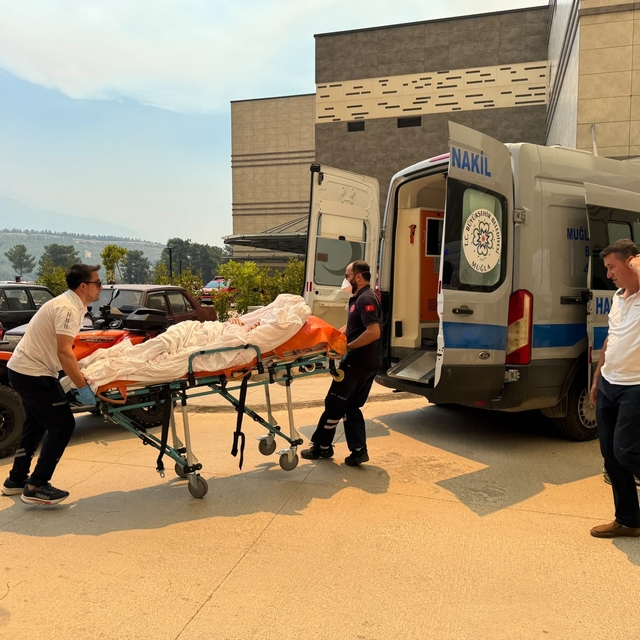 Seydikemer Devlet Hastanesi tahliye ediliyor