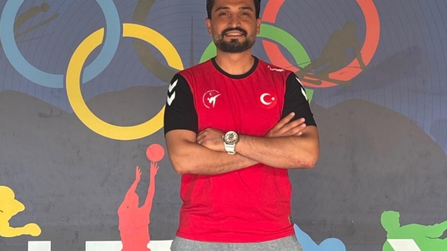 Taekwondo antrenörü Türkoğlu'na milli görev