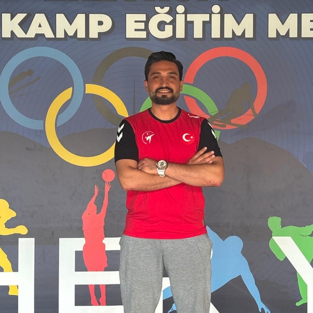 Taekwondo antrenörü Türkoğlu'na milli görev