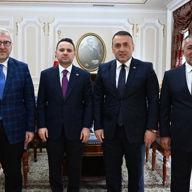 Bilecik heyeti Adalet Bakanı Gürlek ile kentteki çalışmaları ve projeleri d...