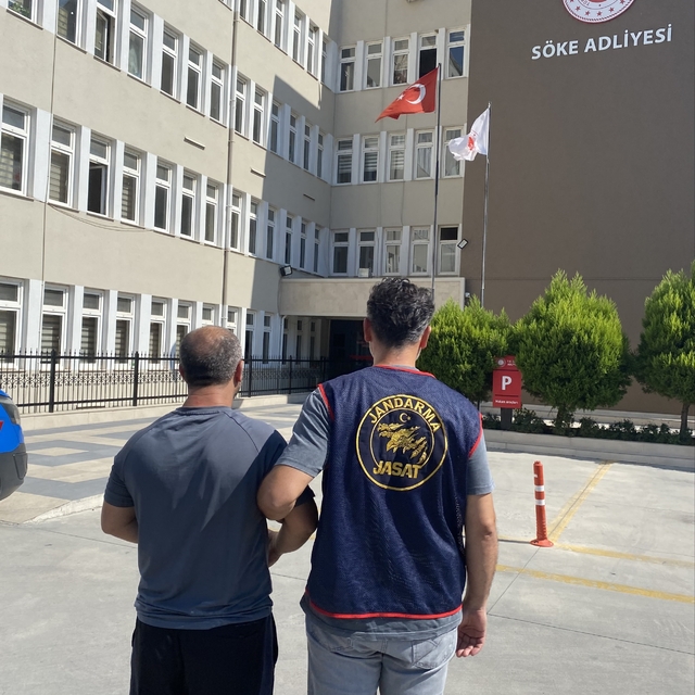 Aydın'da aranan 3 hükümlü jandarmadan kaçamadı