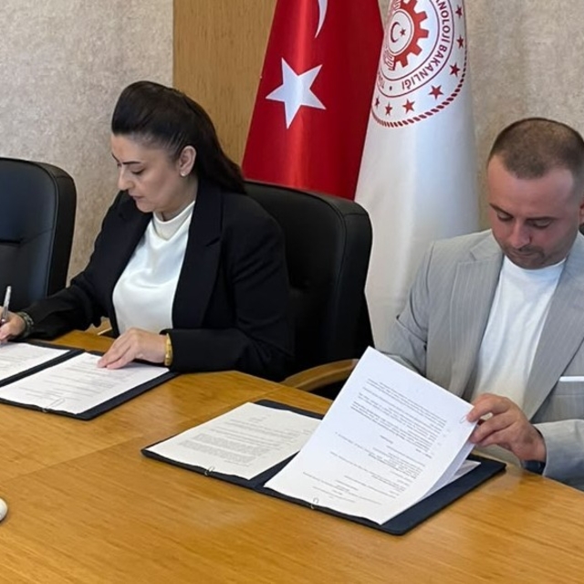 Bafra, yamaç paraşütü projesiyle turistlerin cazibe merkezi olacak