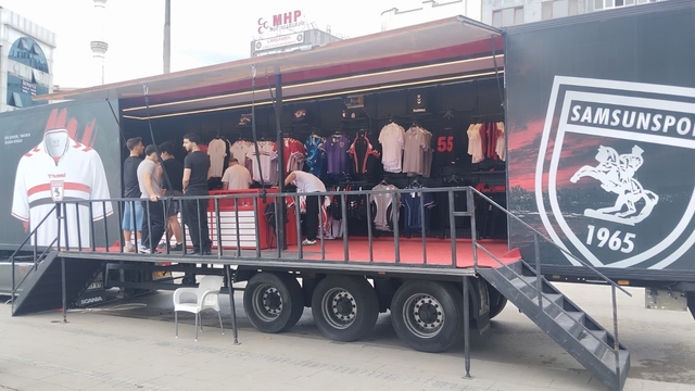 Samsunspor tırı Çarşamba'da