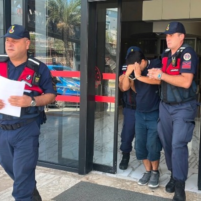 Direksiyon sınavında taciz iddiasına tutuklama
Cep telefonu ile o anların g...
