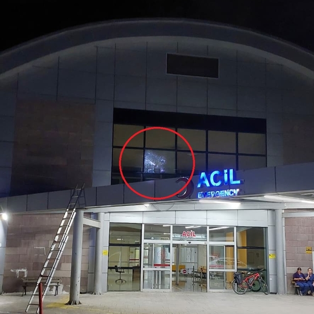 Samsun Ruh Sağlığı ve Hastalıkları Hastanesi'nin camına mermi isabet etti
