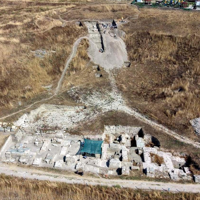 Perinthos Antik Kenti'nde ortaya çıkarılan tiyatroda, Helenistik Dönem'e ai...