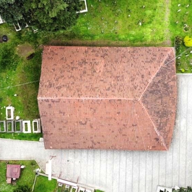 8,5 asırlık çivisiz camide restorasyon sürüyor