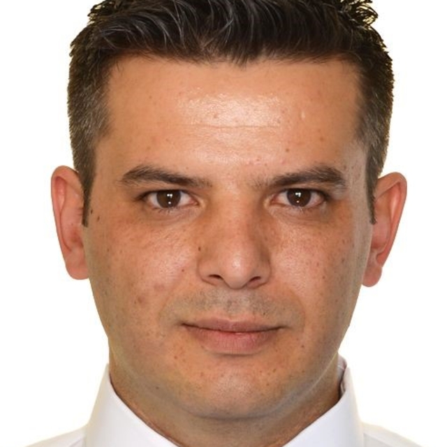 Görevi başında rahatsızlanan polis memuru şehit oldu