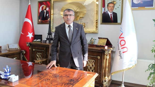 Van OSB Başkanı Aslan'dan yatırımcılara çağrı: "Memleketinize yatırım yapın, hem siz kazanın hem Van kazansın hem de gençlerimiz göç etmesin"