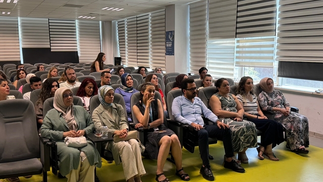 ''Ergenlik, beyin gelişimi için önemli bir fırsat dönemi''