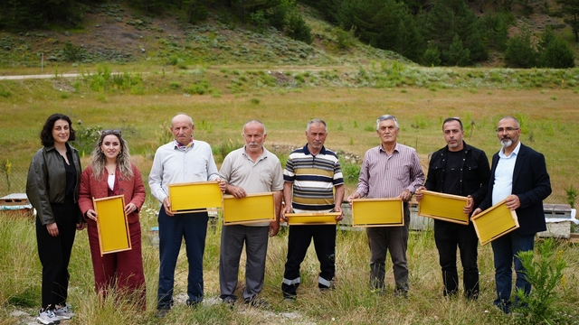 Akdağ balı coğrafi işaret yolunda