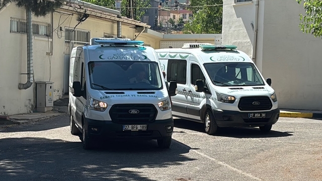 Evin bahçesindeki havuzda hareketsiz halde bulunan yaşlı kadın hayatını kaybetti