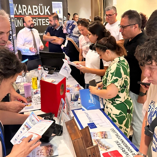 KBÜ aday öğrencilerle Mersin'de bir araya geldi