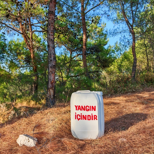 Ayvalık'ta orman yangınlarına karşı 'su bidonlu' önlem
