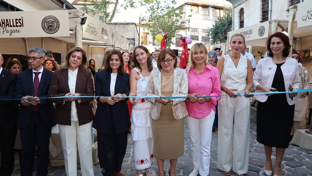 Gaziantep Büyükşehir geçmişi geleceğe taşıyor