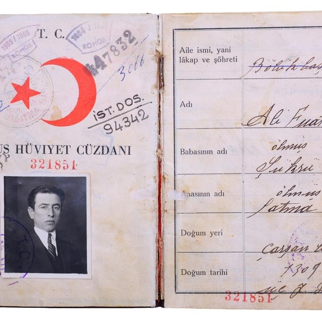 Ali Fuat Başgil'in kimliği Samsun Kent Müzesi'nde sergilenecek