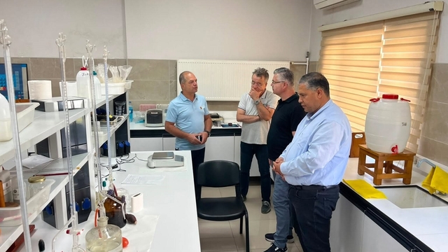 Manisa'daki tarımsal analiz laboratuvarının çalışmalarına sıkı takip