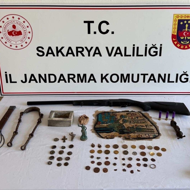 Roma ve Bizans dönemine ait 63 tarihi eser ele geçirildi