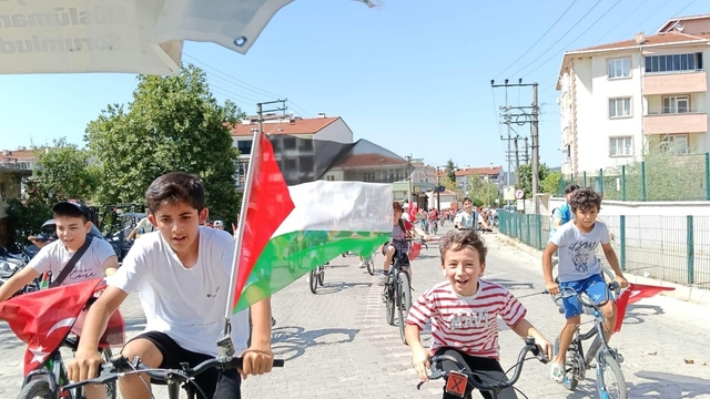 Yenice'de 'Genç Pedallar Özgür Gazze İçin' bisiklet turu düzenlendi