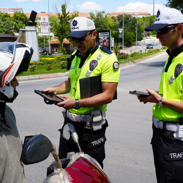 Edirne Emniyeti'nden motosiklet kazalarına karşı eğitim hamlesi
Edirne Poli...
