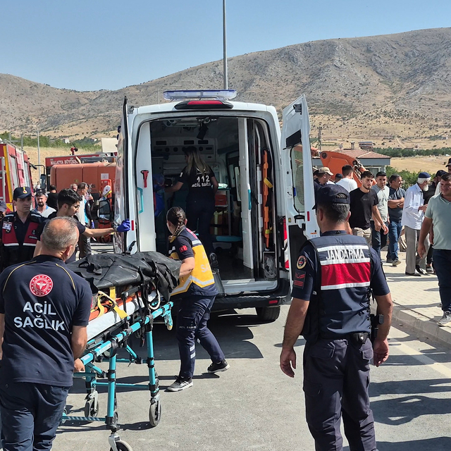 Malatya'da altyapı çalışmasında göçük: 2 ölü