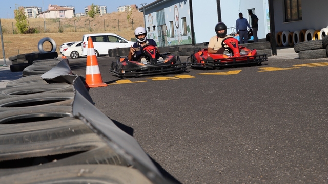 Şanlıurfa'da hız tutku ve adrenalin aynı pistte buluşuyor