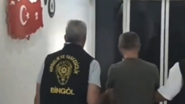 Bingöl'de çalınan 234 paket sigarayla yakalanan şüpheli tutuklandı