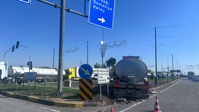 Tankerle hafif ticari araç çarpıştı: 1 yaralı
