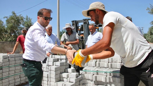 Tire'ye 20 bin metrekare kilit parke taşı desteği