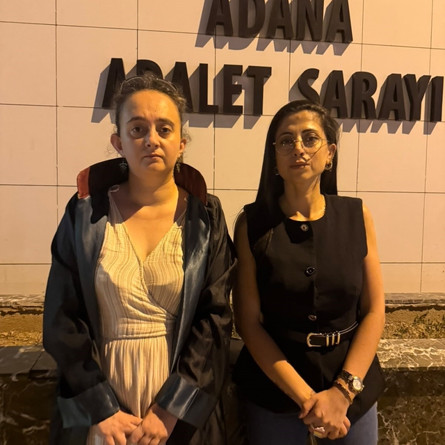 Boşandığı eşini çocuklarının gözü önünde vuran sanığın yargılanmasına başla...