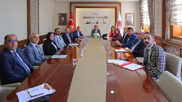 Bayburt'ta kadın istihdamına yönelik çalışmalar masaya yatırıldı