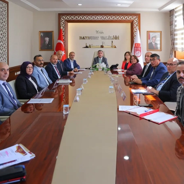 Bayburt'ta kadın istihdamına yönelik çalışmalar masaya yatırıldı