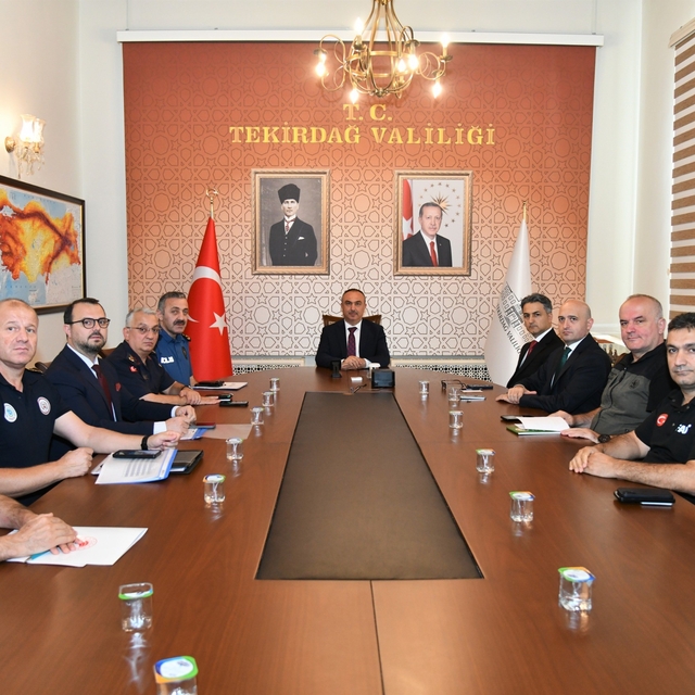 Orman yangınlarına karşı kritik toplantı: Tedbirler masaya yatırıldı
