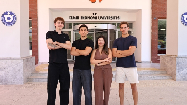 'Port Ekonomi' takımı Türkiye ikincisi