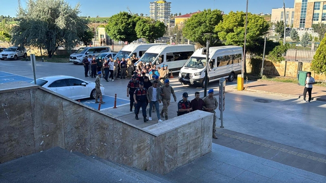 Uşak Belediyesi'ne ilişkin soruşturmada 15 şüpheli adliyede