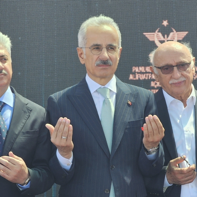 Bakan Uraloğlu: Ankara-İstanbul arası seyahat süresinde 30 dakika zamandan...