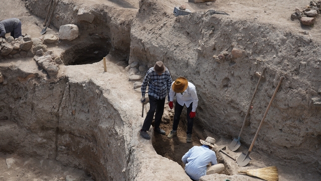Kalehöyük'teki kazı çalışmaları sürüyor
Kaman Belediye Başkanı Demirci: "Zenginliklerimizin farkında olarak geleceğe taşıyacağız"