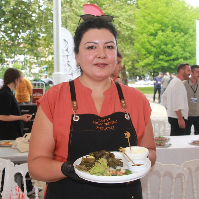 Ordu Gastronomi Festivali: Zeytinyağlı fındık yaprağı sarması dikkat çekti