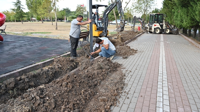 Başkan Karabatı sözünü tuttu
Parklara güvenlik kamerası kuruluyor