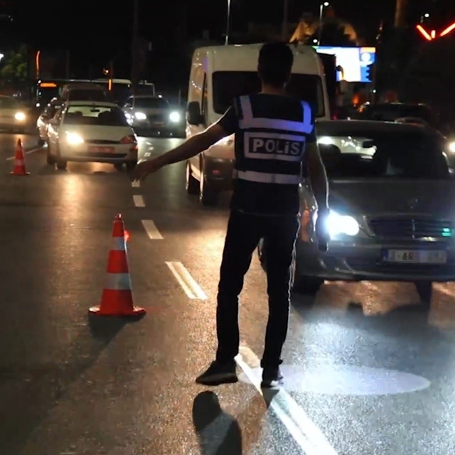 Kayseri'de 725 polis ile huzur-asayiş uygulaması