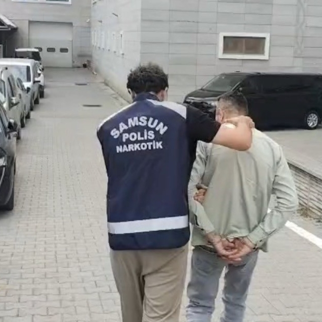 Uyuşturucu ticaretinden 12,5 yıl hapis cezası bulunan hükümlü yakalandı
