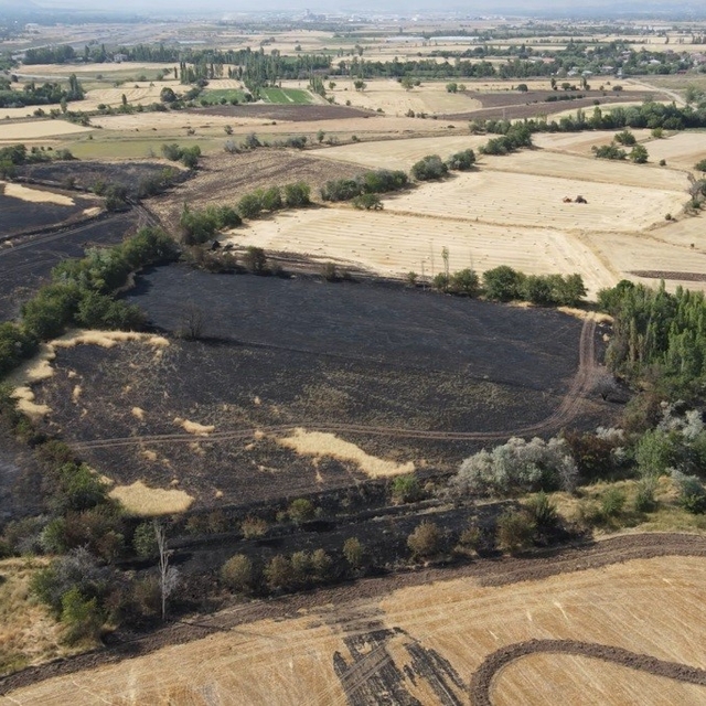 Erzincan'daki yangının bilançosu drone ile görüntülendi