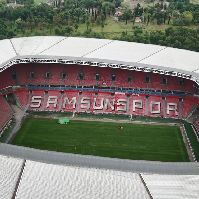 Samsunspor'un stat zemini yeni sezona hazırlanıyor: Hibrit çim uygulamasına...