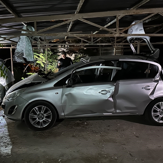 Isparta'da park halindeki otomobilde çakmak gazı tüpü patladı: 2 yaralı