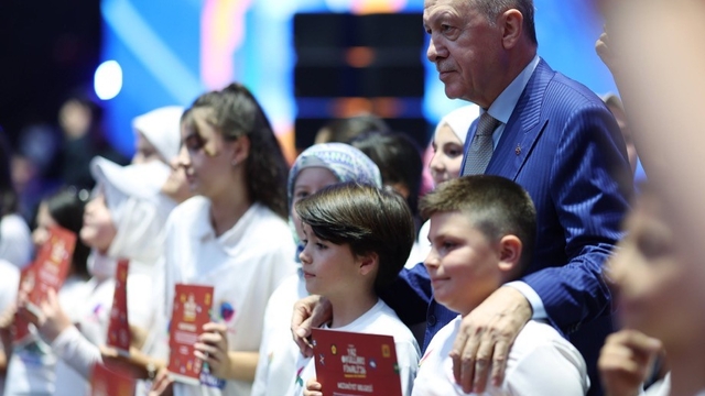 TÜGVA Bursa'dan Cumhurbaşkanı Erdoğan'ın katıldığı yaz okulu buluşmasına rekor katılım
