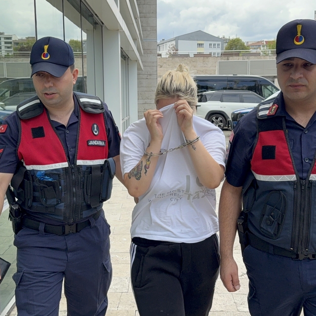 Uyuşturucu suçundan hapis cezası olan kadın yakalandı