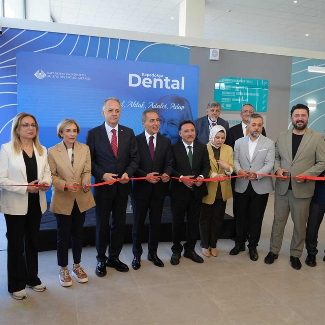 Kapadokya Üniversitesi'nden Nevşehir'e modern Ağız ve Diş Sağlığı Merkezi
4...