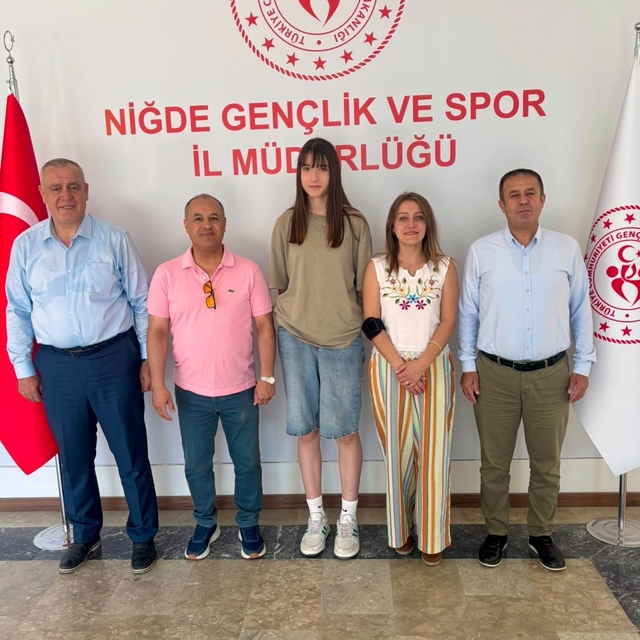 Niğdeli sporcu Belinay Akkuş Beşiktaş'a transfer oldu